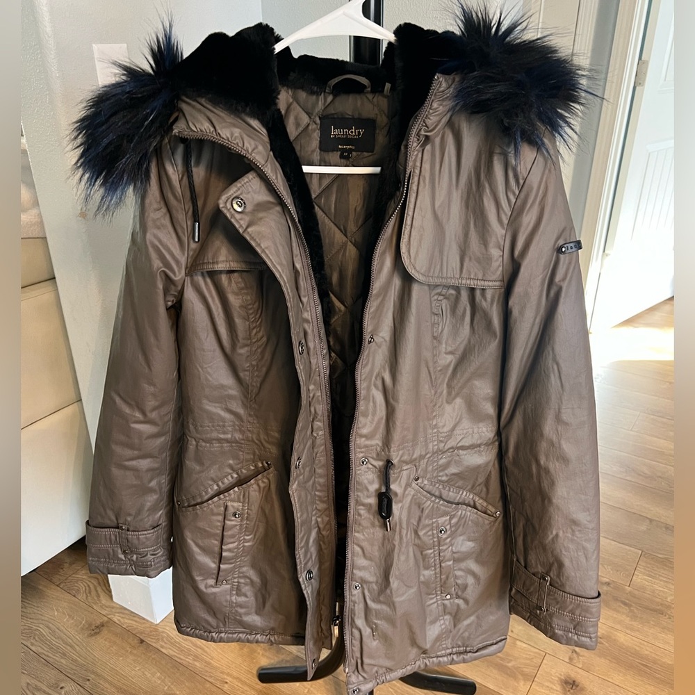 Laundry by Shelli hooded jacket with faux bluish fur trim
